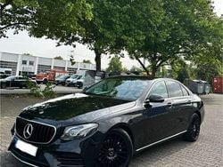 Schwarz Gebraucht 2018 Mercedes E220 Limousine | 28.500 € (Fairer Preis)