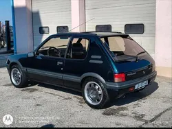 Peugeot 205