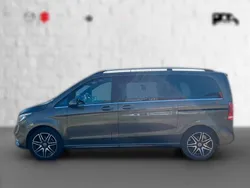 Grau metallic Gebraucht 2018 Mercedes V250 Van / Kleinbus | 50.700 € (Teuer)