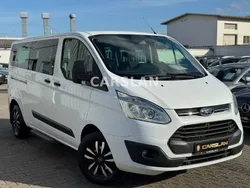 Weiß Gebraucht 2015 Ford Transit Custom Van / Kleinbus | 15.998 € (Fairer Preis)