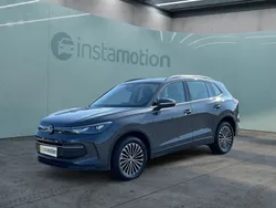 Grau Gebraucht 2024 VW Tiguan Life SUV | 44.600 € (Superpreis)