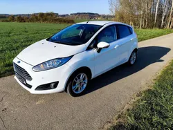 Weiß Gebraucht 2017 Ford Fiesta Titanium Kleinwagen | 6.600 € (Superpreis)