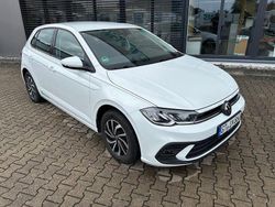 Weiß Gebraucht 2024 VW Polo Life Limousine | 17.280 € (Guter Preis)