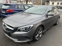 Mountaingrau metalliclack Gebraucht 2016 Mercedes CLA220 Shooting Brake Urban Kombi | 19.950 € (Fairer Preis)