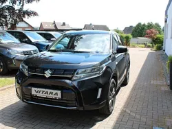 Schwarz Neu 2025 Suzuki Vitara Comfort SUV | 23.595 € (Guter Preis)