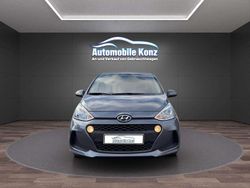 Grau Gebraucht 2018 Hyundai i10 Classic Kleinwagen | 8.200 € (Fairer Preis)