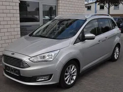 Silber Gebraucht 2018 Ford Grand C-Max Titanium Van / Kleinbus | 8.980 € (Guter Preis)