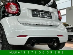 Weiß Gebraucht 2016 Smart ForTwo Coupé Brabus Kleinwagen | 12.499 € (Fairer Preis)