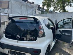 Weiß Gebraucht 2011 Citroën C1 SELECTION Kleinwagen | 1.950 € (Fairer Preis)