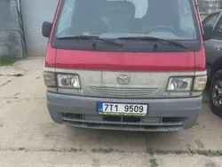 Gebraucht 2000 Mazda E Series Van | 1.700 €