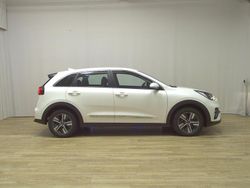 Ud schneeweiss Gebraucht 2021 Kia Niro Edition 7 SUV | 14.980 € (Guter Preis)