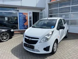 Weiß Gebraucht 2010 Chevrolet Spark Kleinwagen | 1.500 € (Superpreis)
