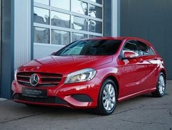 Rot Gebraucht 2015 Mercedes A180 Kleinwagen | 12.990 € (Etwas zu teuer)