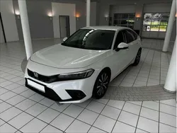 Platinum white pearl Gebraucht 2024 Honda Civic Elegance Limousine | 36.490 € (Teuer)
