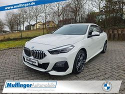 Weiß Gebraucht 2022 BMW 216 M Sport Limousine | 27.900 € (Etwas zu teuer)