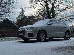 Silber Gebraucht 2016 Audi Q3 SUV | 17.999 € (Etwas zu teuer)