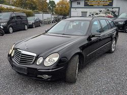 Schwarz Gebraucht 2007 Mercedes E200 Avantgarde Limousine | 4.975 € (Fairer Preis)