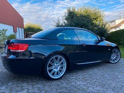 Schwarz Gebraucht 2009 BMW 320 Cabriolet M Sport Cabrio | 13.500 € (Fairer Preis)