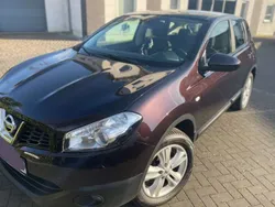 Violett Gebraucht 2011 Nissan Qashqai Acenta SUV | 9.200 € (Fairer Preis)