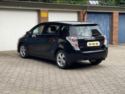 Schwarz Gebraucht 2012 Toyota Verso Van / Kleinbus | 5.200 € (Fairer Preis)