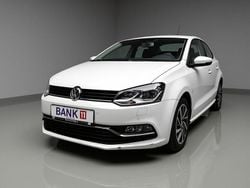 Weiß Gebraucht 2017 VW Polo Sound Limousine | 7.800 € (Guter Preis)