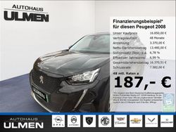 Schwarz Gebraucht 2022 Peugeot e-2008 Active SUV | 16.850 € (Superpreis)