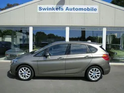 Silber Gebraucht 2015 BMW 218 Active Tourer Van / Kleinbus | 12.400 € (Guter Preis)