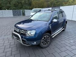 Blau Gebraucht 2016 Dacia Duster Prestige SUV | 5.990 € (Superpreis)