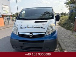 Blau Gebraucht 2007 Opel Vivaro Van | 1.550 € (Teuer)