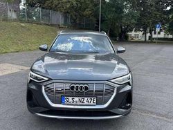 Grau Gebraucht 2020 Audi e-tron Sportback S-Line SUV | 33.000 € (Fairer Preis)