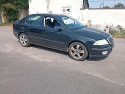 Schwarz Gebraucht 2005 Skoda Octavia Elegance Limousine | 1.050 € (Superpreis)