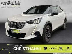 Weiß Gebraucht 2023 Peugeot e-2008 GT SUV | 23.990 € (Etwas zu teuer)