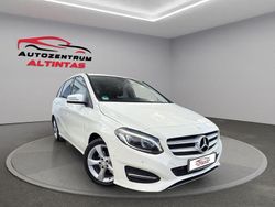 Weiß Gebraucht 2016 Mercedes B180 Style Van / Kleinbus | 10.200 € (Fairer Preis)
