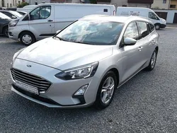 Polarsilber Gebraucht 2021 Ford Focus Cool & Connect Kombi | 13.950 € (Fairer Preis)