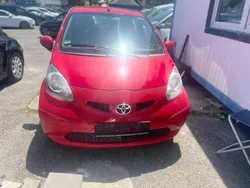 Rot Gebraucht 2008 Toyota Aygo Kleinwagen | 2.400 € (Fairer Preis)