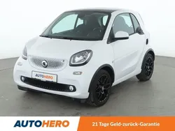 Weiß Gebraucht 2019 Smart ForTwo Coupé Basis Kleinwagen | 10.870 € (Superpreis)