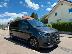 Schwarz Gebraucht 2024 Mercedes V300 Avantgarde Van / Kleinbus | 75.000 € (Teuer)
