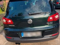 Grün Gebraucht 2011 VW Tiguan SUV | 8.199 € (Fairer Preis)