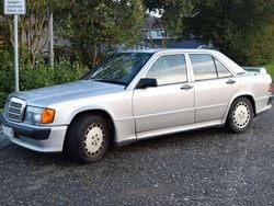 Silber Gebraucht 1988 Mercedes 190 Limousine | 39.000 €