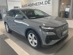 Grau Gebraucht 2022 Audi Q4 e-tron Premium SUV | 22.220 € (Teuer)
