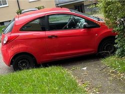 Rot Gebraucht 2009 Ford Ka Kleinwagen | 1.600 €