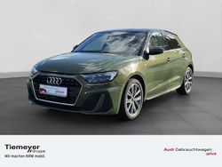 Distriktgrün metallic Gebraucht 2025 Audi A1 S-Line Kleinwagen | 28.990 € (Etwas zu teuer)
