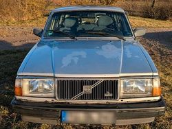Silber Gebraucht 2025 Volvo 240 Kombi | 5.000 €