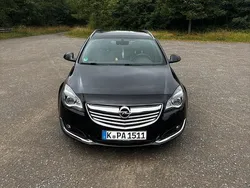 Schwarz Gebraucht 2014 Opel Insignia Innovation Kombi | 8.150 € (Etwas zu teuer)