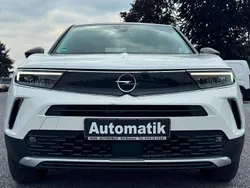 Weiß Gebraucht 2021 Opel Mokka-e Elegance SUV | 16.700 € (Fairer Preis)