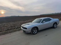 Silber Gebraucht 2022 Dodge Challenger SXT Coupé | 36.500 € (Etwas zu teuer)