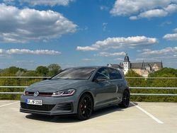 Grau Gebraucht 2019 VW Golf VII GTI Limousine | 26.900 € (Fairer Preis)