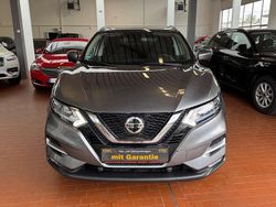 Grau Gebraucht 2019 Nissan Qashqai N-Connecta SUV | 17.999 € (Fairer Preis)