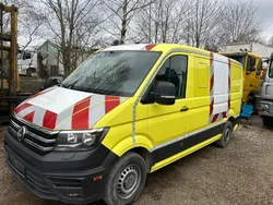 Gelb Gebraucht 2018 VW Crafter Van | 11.305 €