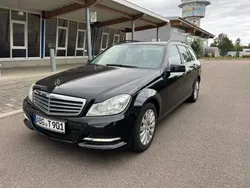 Schwarz Gebraucht 2013 Mercedes 220 Kombi | 11.500 € (Fairer Preis)